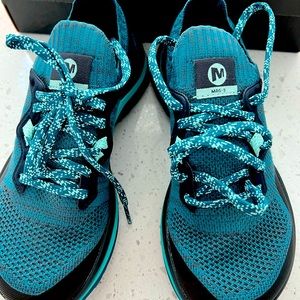 Merrell trail shoes Dragonfly Bleu Fonce Brand New